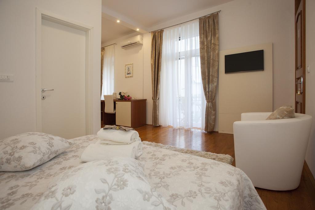 Luxury Rooms Duje Split Exterior photo